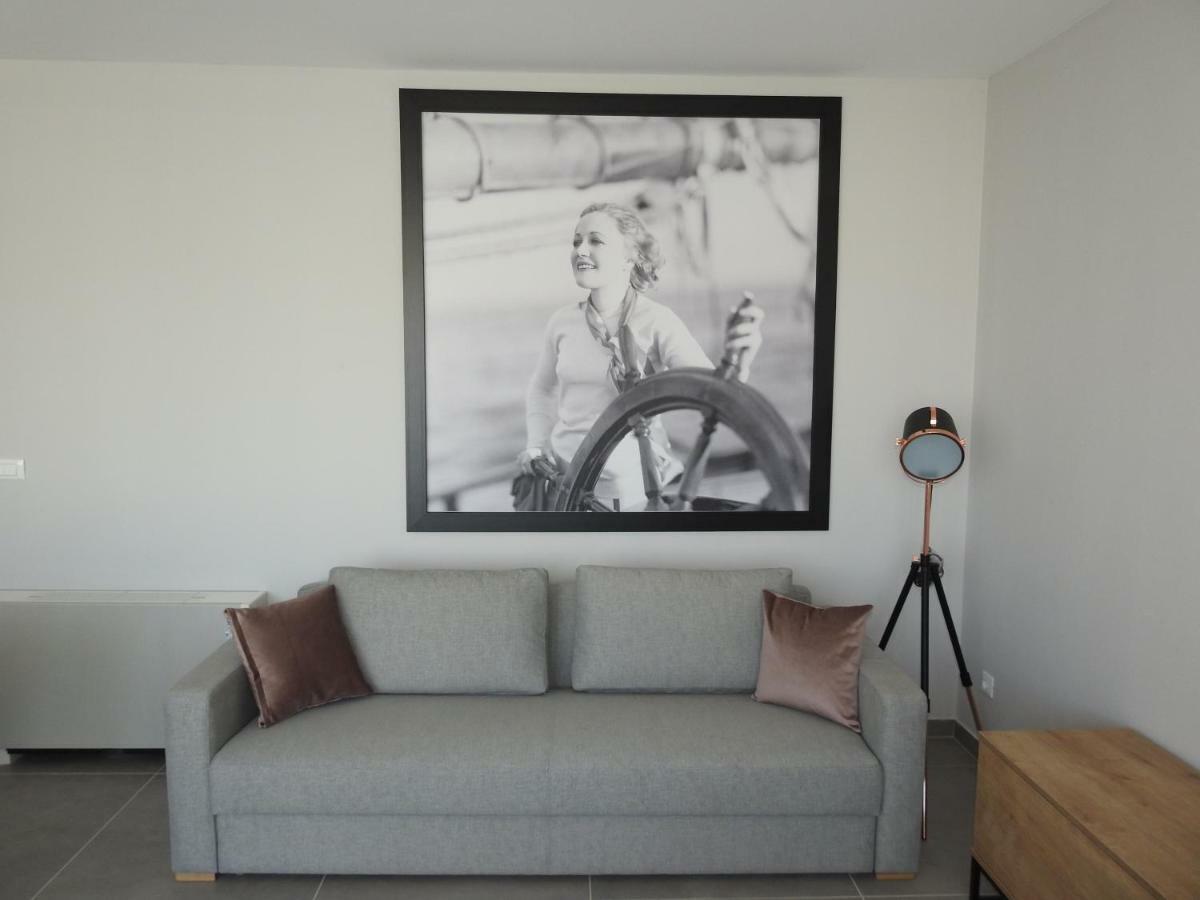 Luxury Apartments Magali 3 โรวีน ภายนอก รูปภาพ
