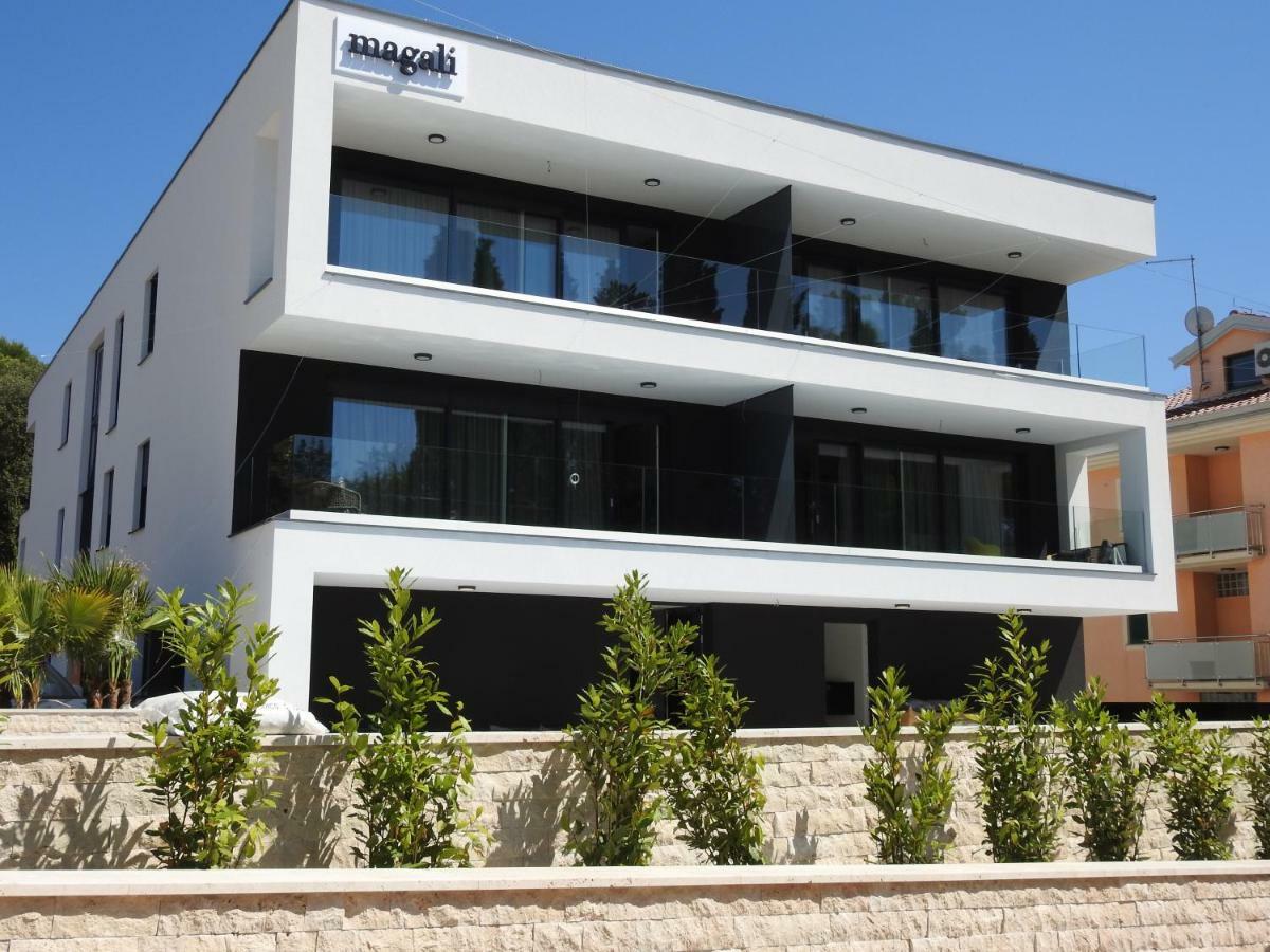 Luxury Apartments Magali 3 โรวีน ภายนอก รูปภาพ