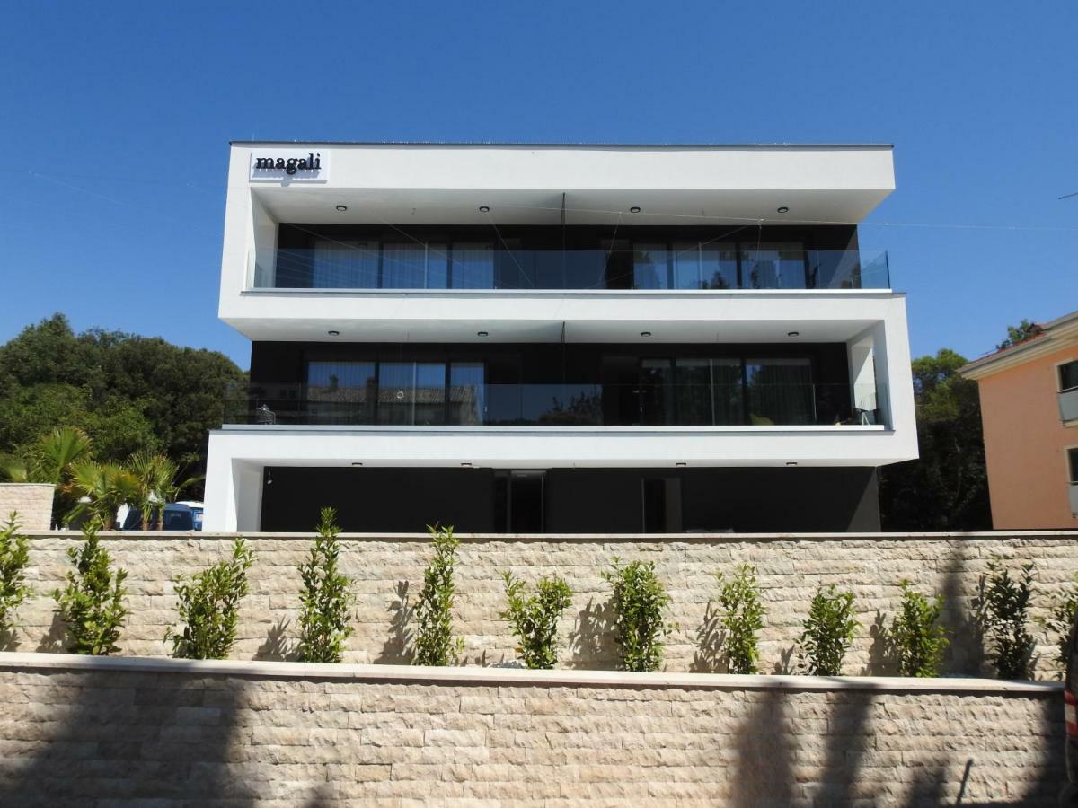 Luxury Apartments Magali 3 โรวีน ภายนอก รูปภาพ