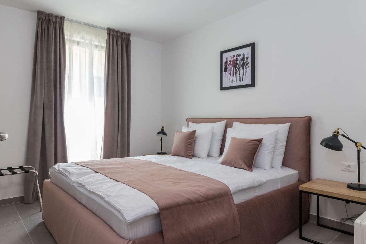 Luxury Apartments Magali 3 โรวีน ภายนอก รูปภาพ