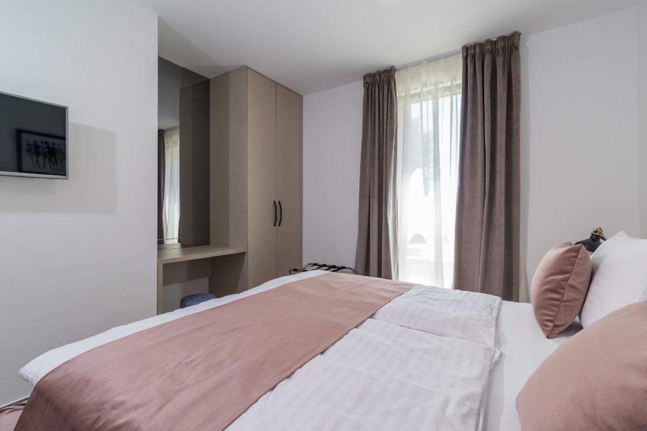 Luxury Apartments Magali 3 โรวีน ภายนอก รูปภาพ